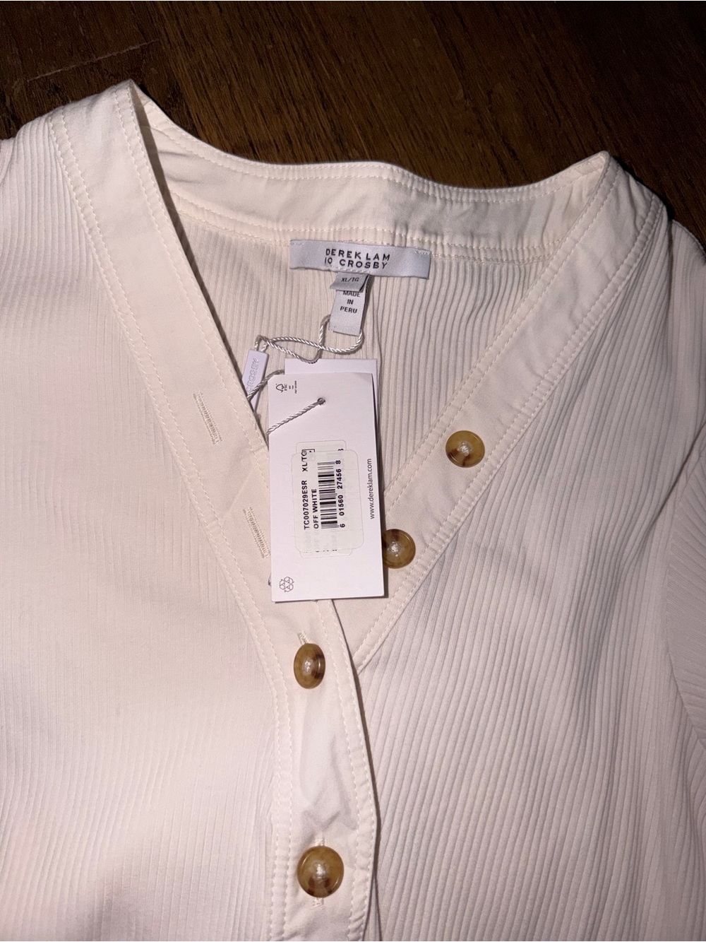 Women’s shirt